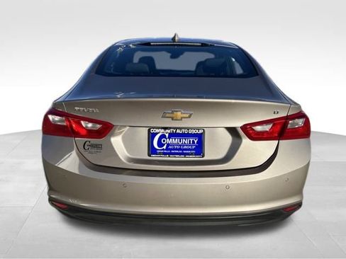 Used 2024 Chevrolet Malibu LT image 8