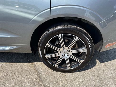 Used 2020 Volvo XC60 T8 Inscription image 8