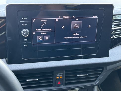 Used 2025 Volkswagen Jetta Sport FWD image 21