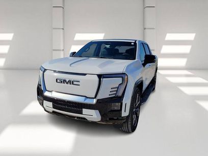 New 2025 GMC Sierra EV Denali