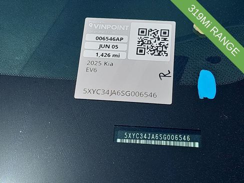 Used 2025 Kia EV6 Wind RWD image 25