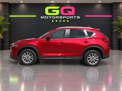 Used 2023 MAZDA CX-5 AWD 2.5 S w/ Select Package image 3