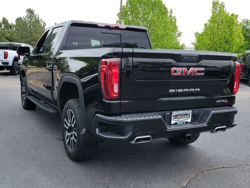 Used 2022 GMC Sierra 1500 AT4 w/ AT4 Premium Package AWD/4WD image 5