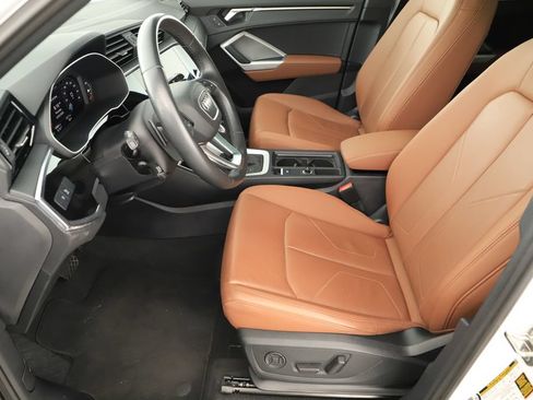 Certified 2023 Audi Q3 2.0T Premium w/ Convenience Package AWD/4WD image 23