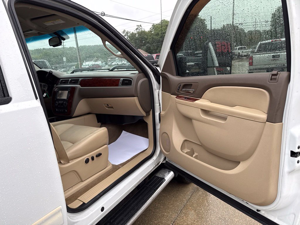 Used 2012 Chevrolet Silverado 3500 LTZ w/ LTZ Plus Package RWD image 37