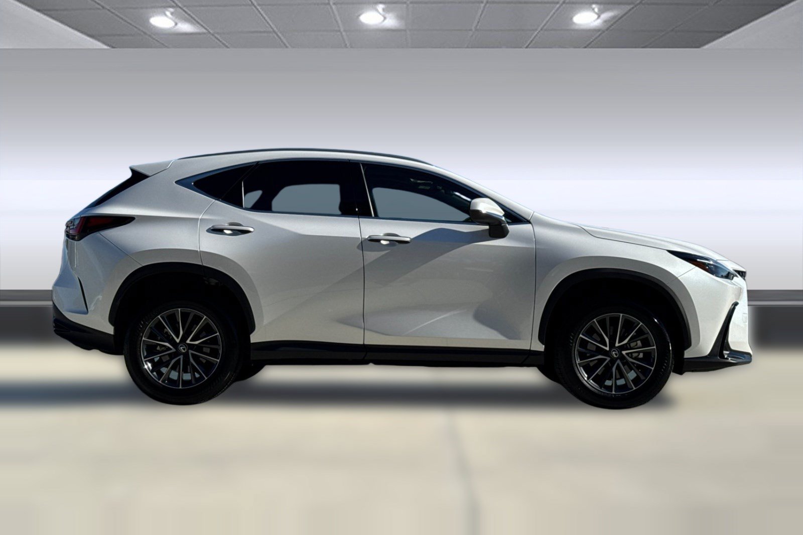 Used 2025 Lexus NX 250 AWD w/ Accessory Package (Z2) image 7