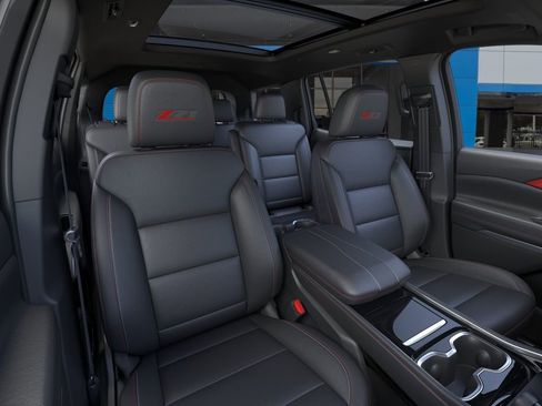 New 2026 Chevrolet Traverse Z71 AWD/4WD image 16