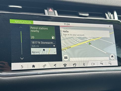 Used 2020 Land Rover Range Rover Evoque SE image 19