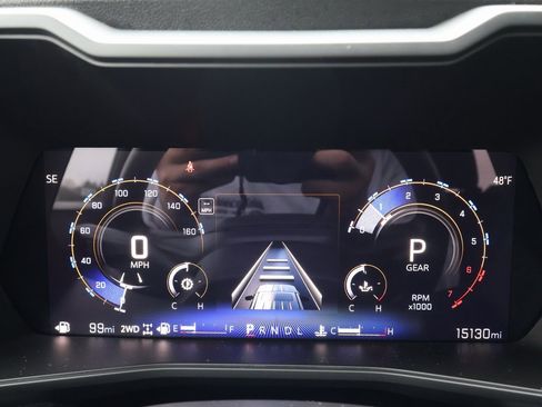 Used 2024 Chevrolet Colorado Trail Boss w/ Advanced Trailering Package image 18