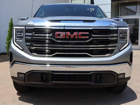 New 2026 GMC Sierra 1500 SLT w/ SLT Premium Plus Package AWD/4WD image 2