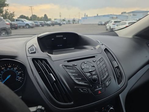 Used 2016 Ford Escape SE AWD/4WD image 17