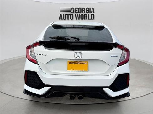 Used 2018 Honda Civic Sport image 12