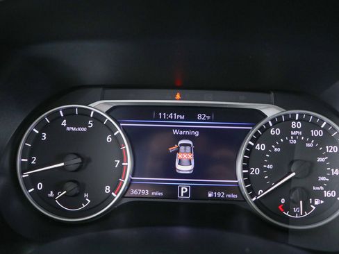 Used 2025 Nissan Sentra SV w/ All-Weather Package FWD image 15
