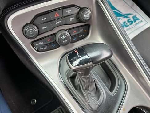 Used 2021 Dodge Challenger SXT w/ Driver Convenience Group AWD/4WD image 13