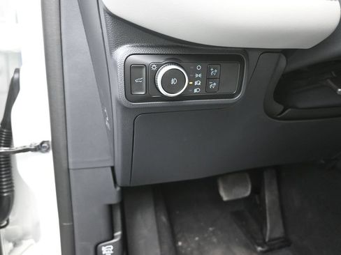 New 2026 Ford Explorer Active w/ Active Comfort Package RWD image 13