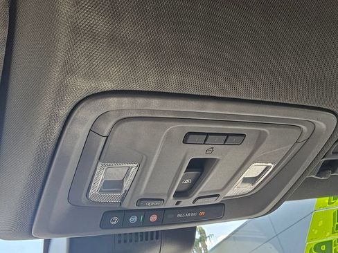 Certified 2022 Chevrolet Silverado 1500 LTZ w/ Technology Package AWD/4WD image 29