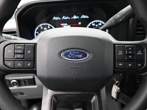 New 2026 Ford F250 XLT w/ FX4 Off-Road Package image 11