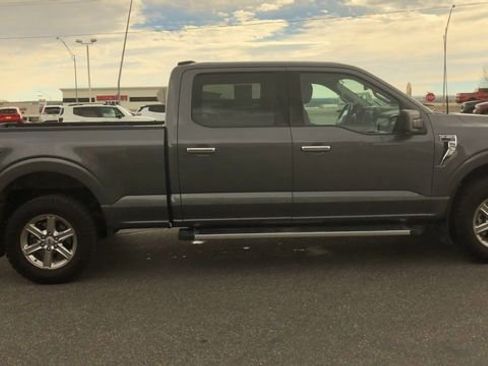 Used 2024 Ford F150 XLT image 9