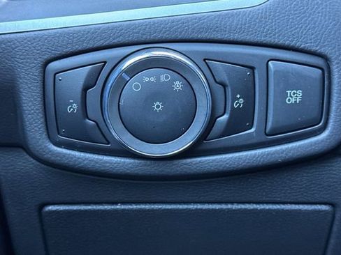 Used 2024 Ford Edge SEL image 43