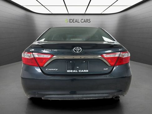 Used 2016 Toyota Camry SE FWD image 4