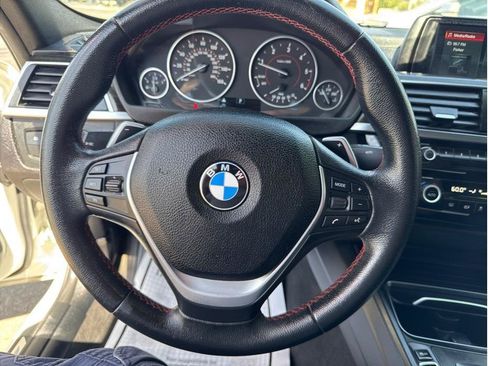 Used 2018 BMW 328d Sedan RWD image 18
