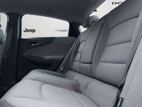 Used 2020 Chevrolet Malibu LT image 11