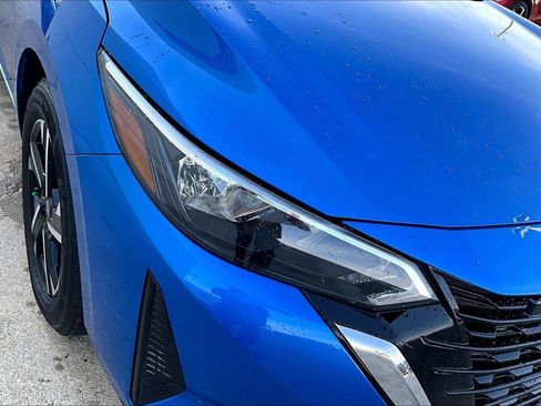 Used 2025 Nissan Sentra SV image 26