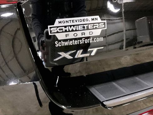 Certified 2023 Ford Explorer XLT w/ Equipment Group 202A image 8