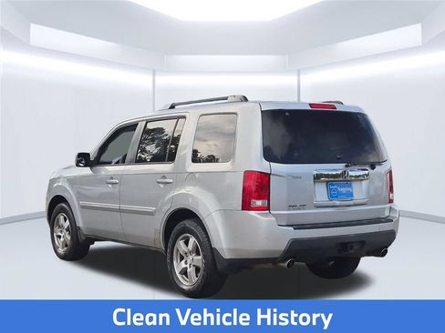 Used 2010 Honda Pilot EX image 3