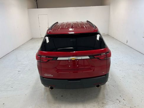 Used 2023 Chevrolet Traverse LT image 4