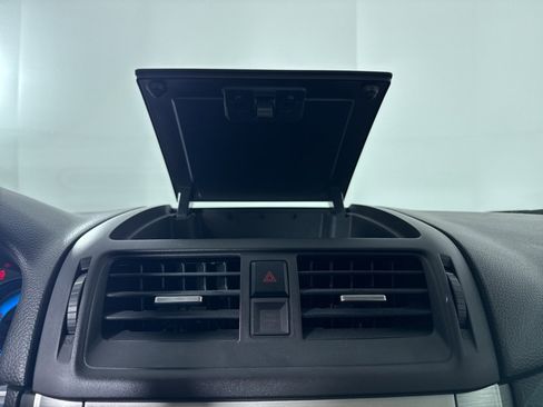 Used 2010 Ford Fusion SE image 25