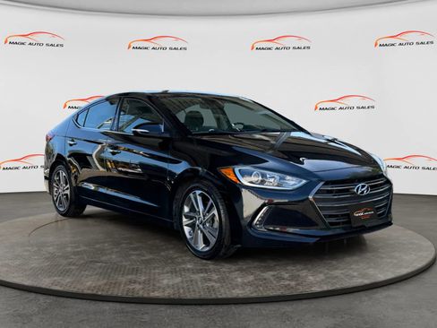 Used 2017 Hyundai Elantra Limited w/ Limited Tech Package 08 FWD image 5