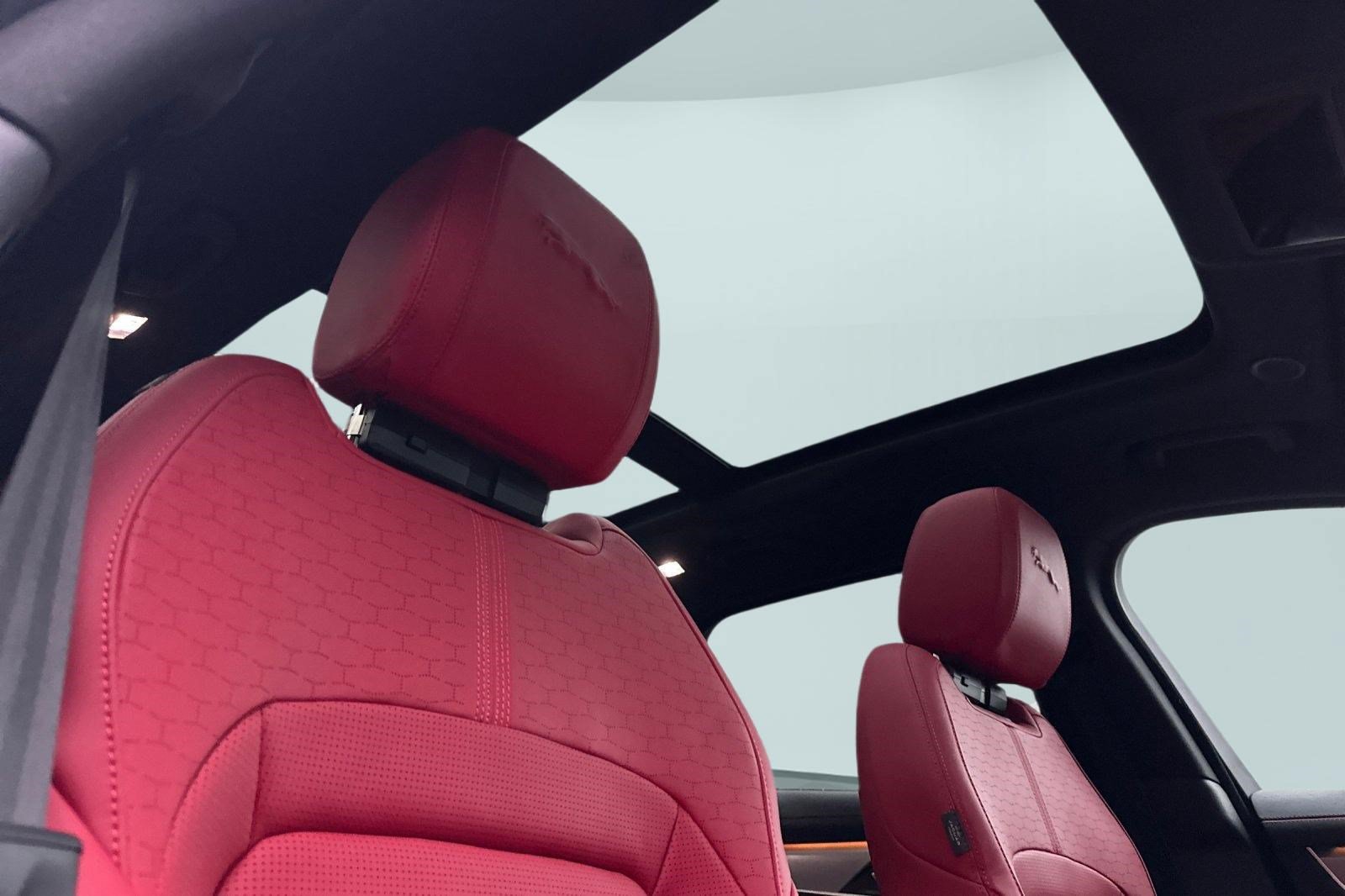 New 2025 Jaguar F-PACE R-Dynamic S AWD/4WD image 21