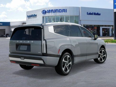 New 2026 Hyundai Ioniq 9 Calligraphy image 4