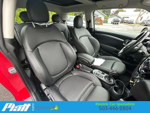 Used 2024 MINI Cooper SE FWD image 36