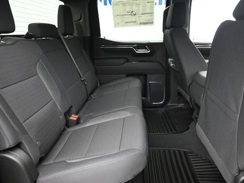 New 2026 Chevrolet Silverado 1500 LT w/ Z71 Off-Road Package AWD/4WD image 10