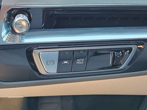 New 2025 Cadillac Lyriq Sport RWD image 23