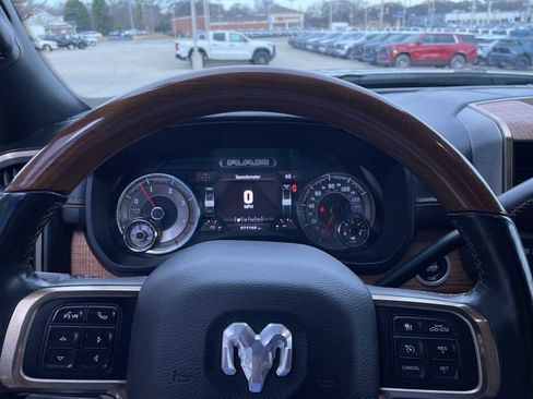 Used 2022 RAM 2500 Limited image 11