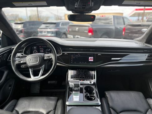 Used 2021 Audi Q8 Prestige w/ Prestige Package image 14