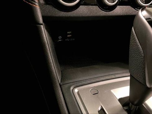 Used 2020 Subaru Crosstrek 2.0i Premium image 33