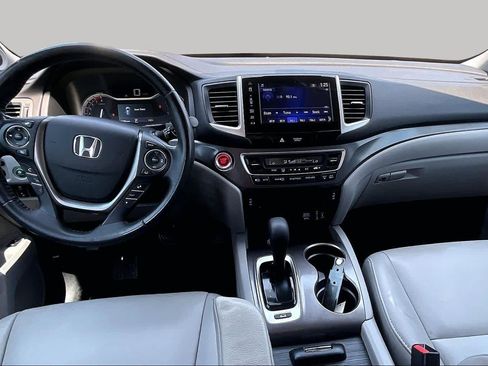 Used 2017 Honda Pilot EX-L image 16