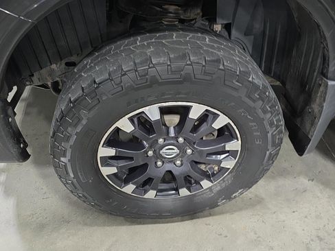 Used 2016 Nissan Titan PRO-4X image 26