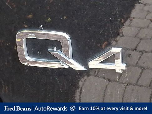 Used 2022 Audi Q4 e-tron Premium Plus w/ Premium Plus AWD/4WD image 39
