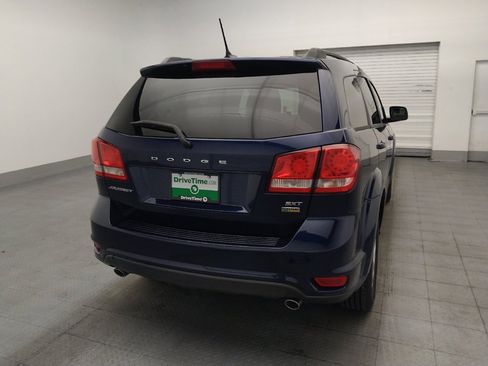 Used 2017 Dodge Journey SXT w/ Comfort/Convenience Group FWD image 7