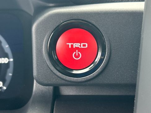 New 2026 Toyota 4Runner TRD Off-Road Premium AWD/4WD image 19