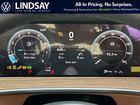 New 2026 Volkswagen Tiguan SEL R-Line AWD/4WD image 20