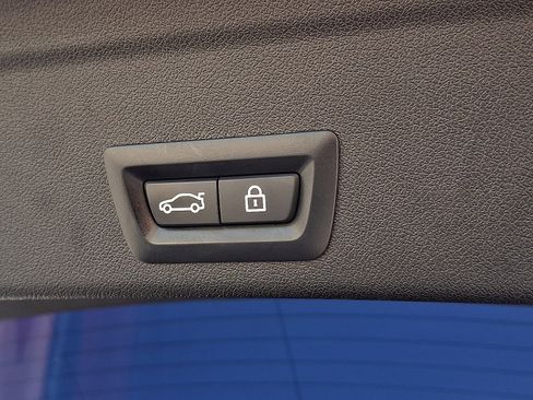 Used 2021 BMW X6 M w/ Competition Package image 29