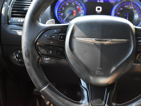 Used 2017 Chrysler 300 S w/ 300S Premium Group 2 w/2_L RWD image 31