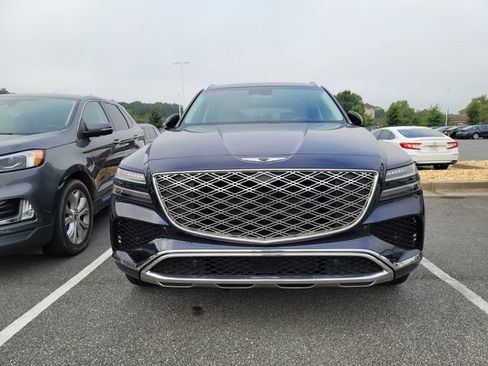 Used 2025 Genesis GV80 2.5T Standard AWD/4WD image 3