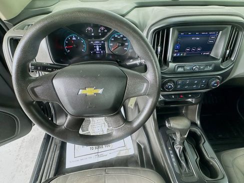 Used 2020 Chevrolet Colorado W/T image 11